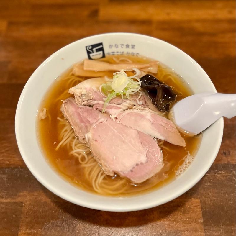 特上中華そば(麺道はなもこし)の写真