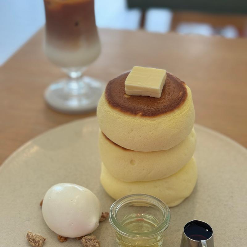 ほわんパンケーキ メープル(ほわん)の写真
