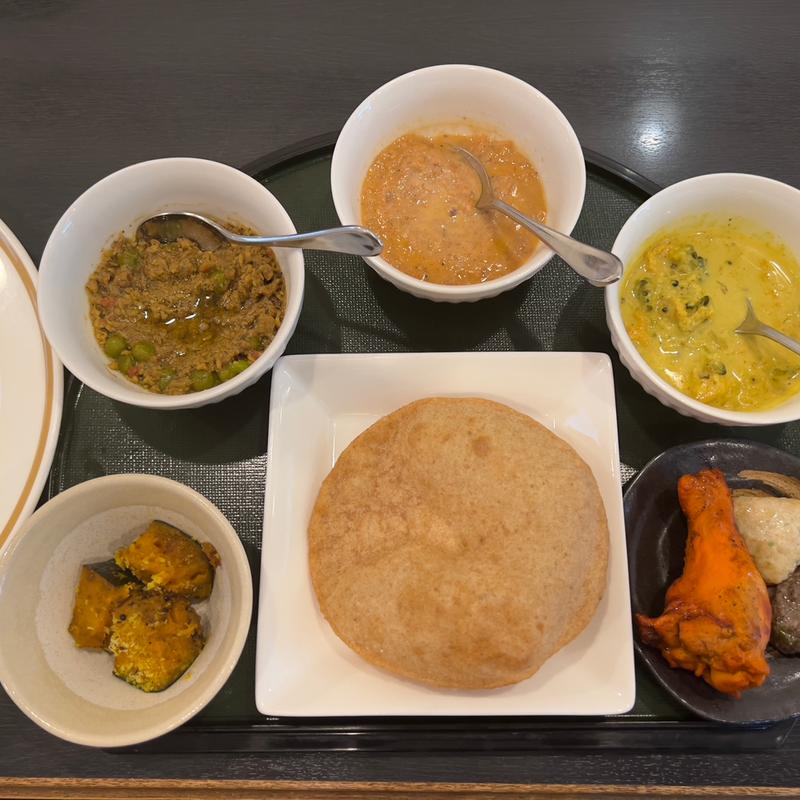 ターリー（カバブあり） (ナーガ・ラジャ)の写真