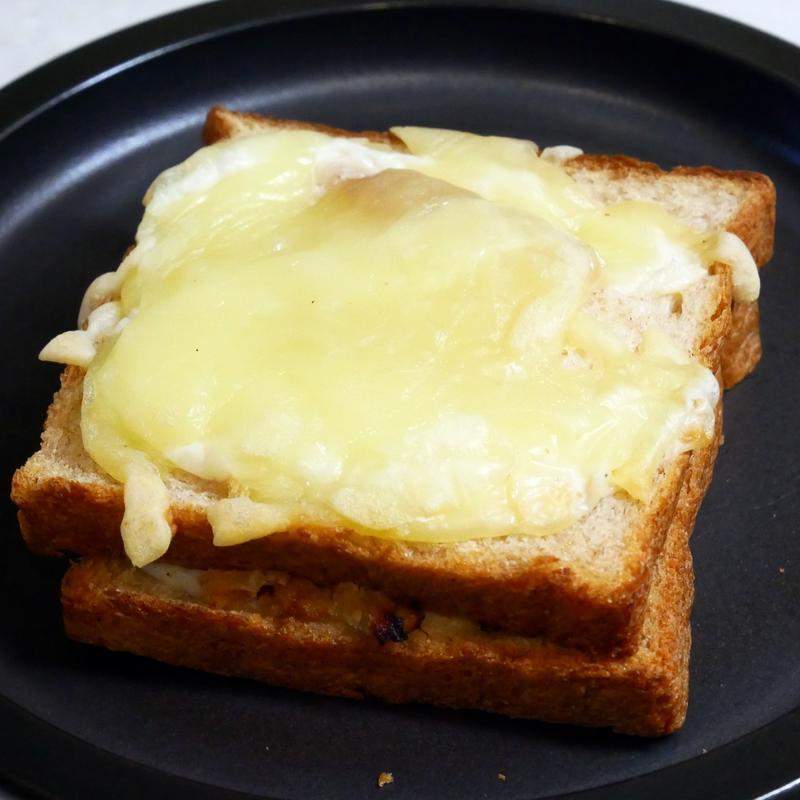 ツナメルトサンド(panda)の写真