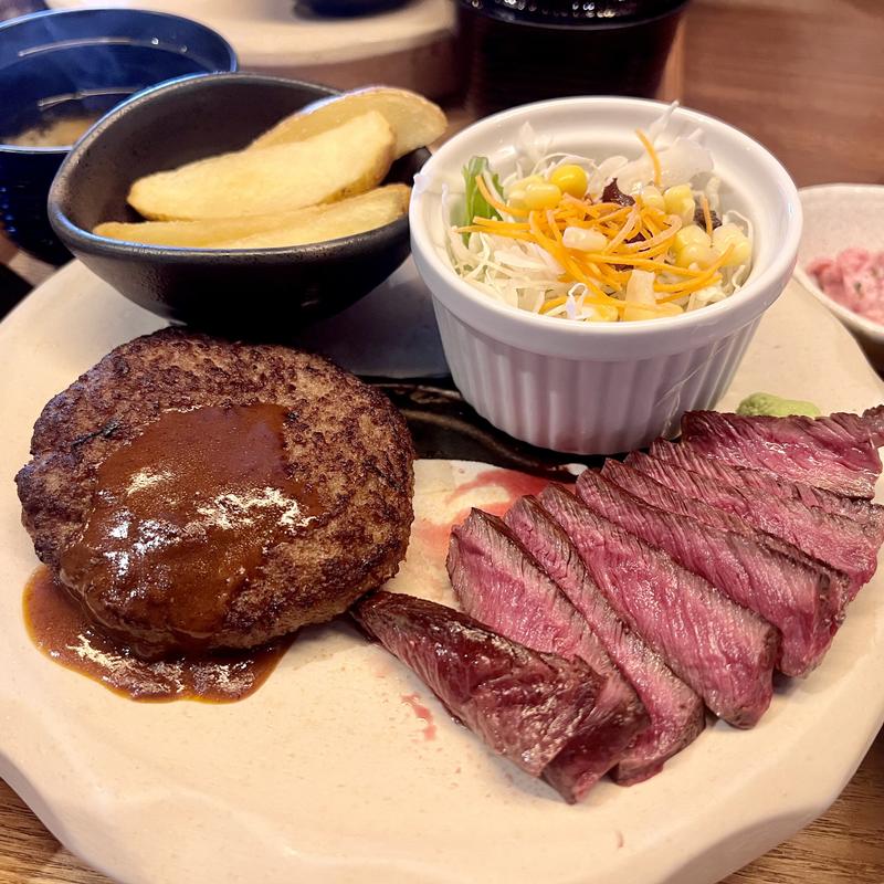 ハンバーグ＆ステーキランチ(塊肉 石窯焼 肉's Kitchen きたうち)の写真
