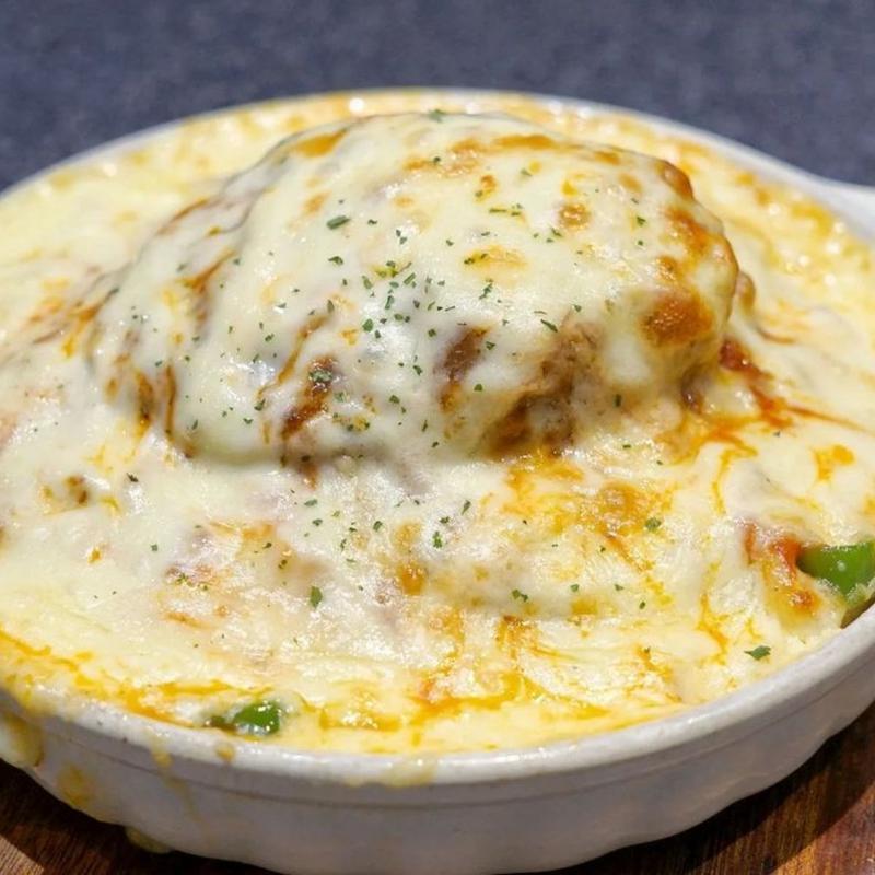 ハンバーグチーズミートスパゲッティ(ロビン)の写真