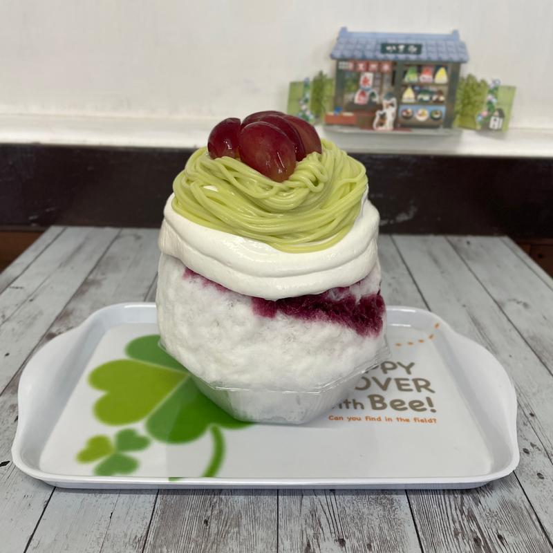 レッドシャインマスカットモンブラン(雪月華)の写真