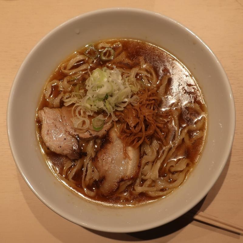 醤油らーめん(手打ち あさま)の写真