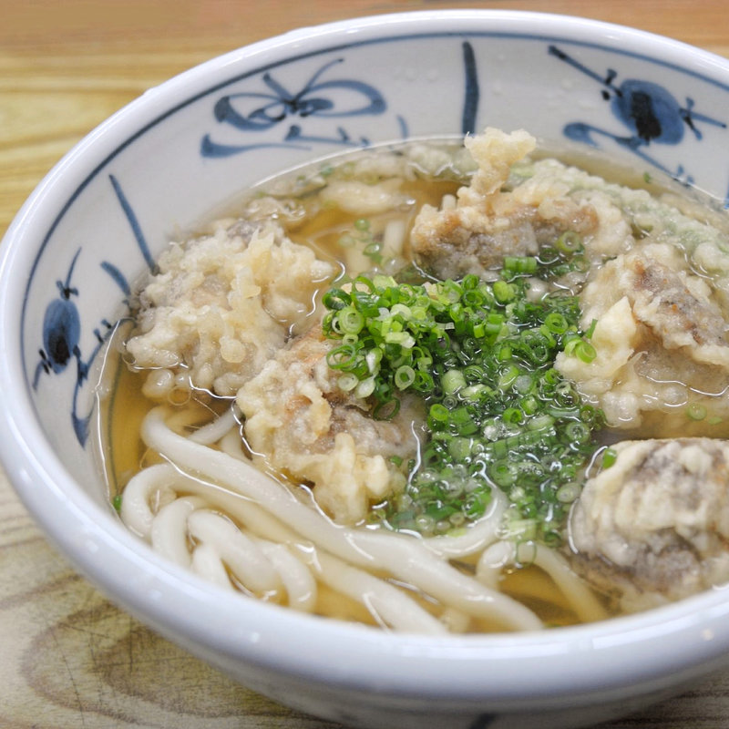 かしわうどん(手打うどん　源内 （てうちうどん　げんない）)の写真