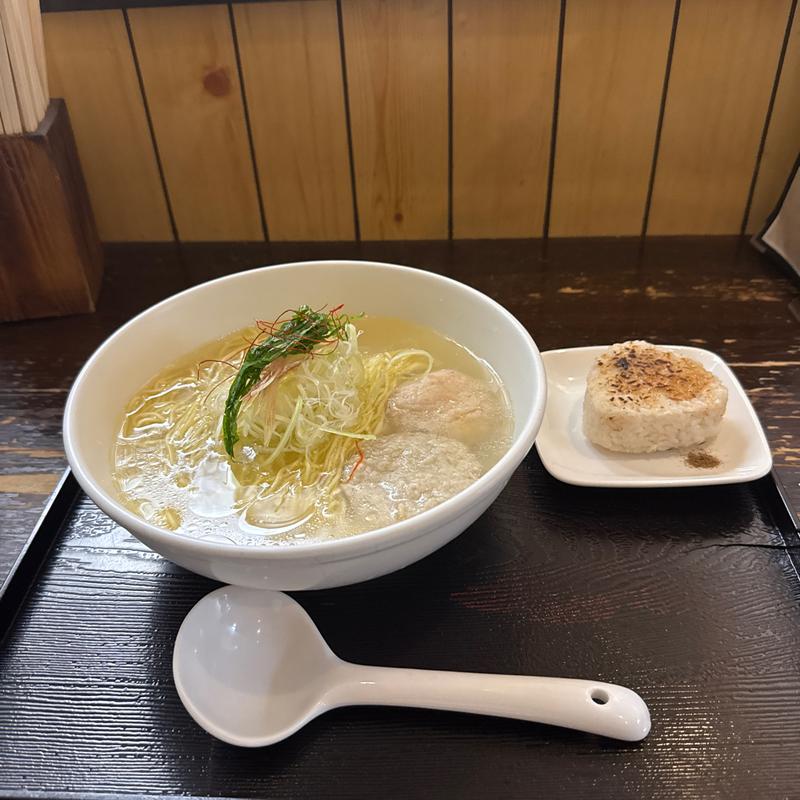 あら炊き塩らぁめん(麺屋 海神 新宿店)の写真