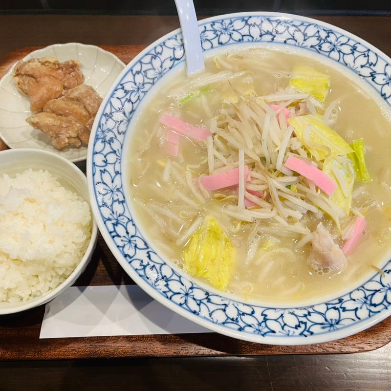 ちゃんぽん(鶏白湯ちゃんぽん かいの 糸島本店)の写真