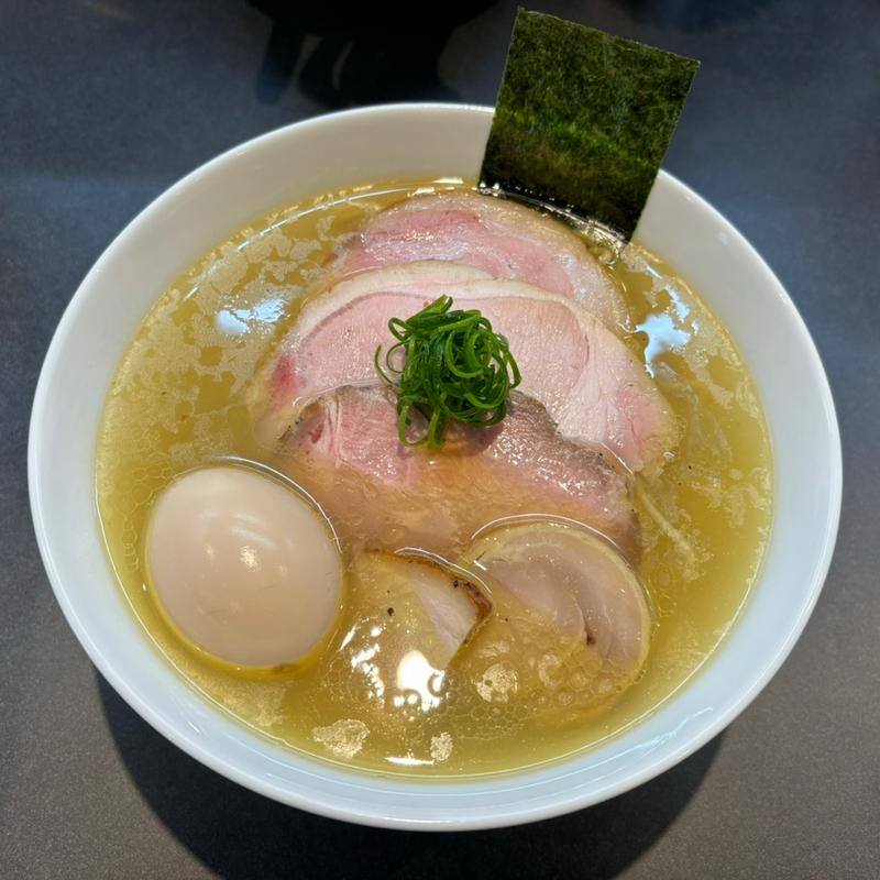特製塩らぁ麺(らぁ麺 せんいち)の写真