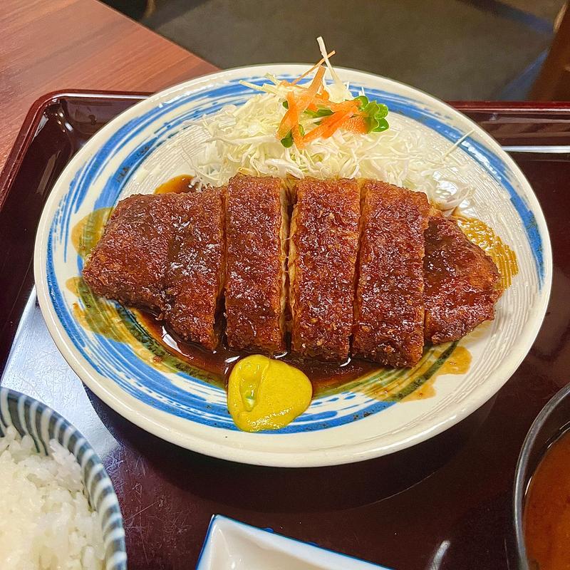 味噌とんかつ定食(矢田かつ)の写真
