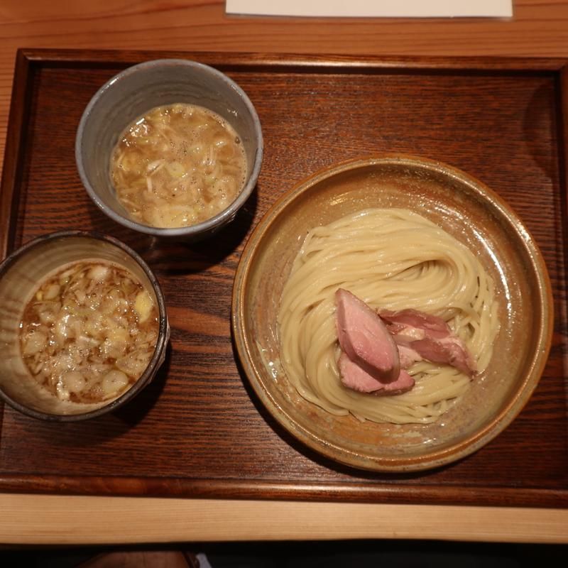 つけ汁2種つけめん(あいだや)の写真
