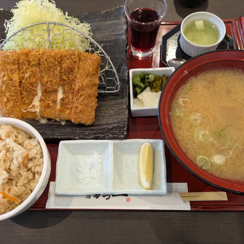 ふわぁとろとんかつ定食(新潟かつ一 内野店)の写真