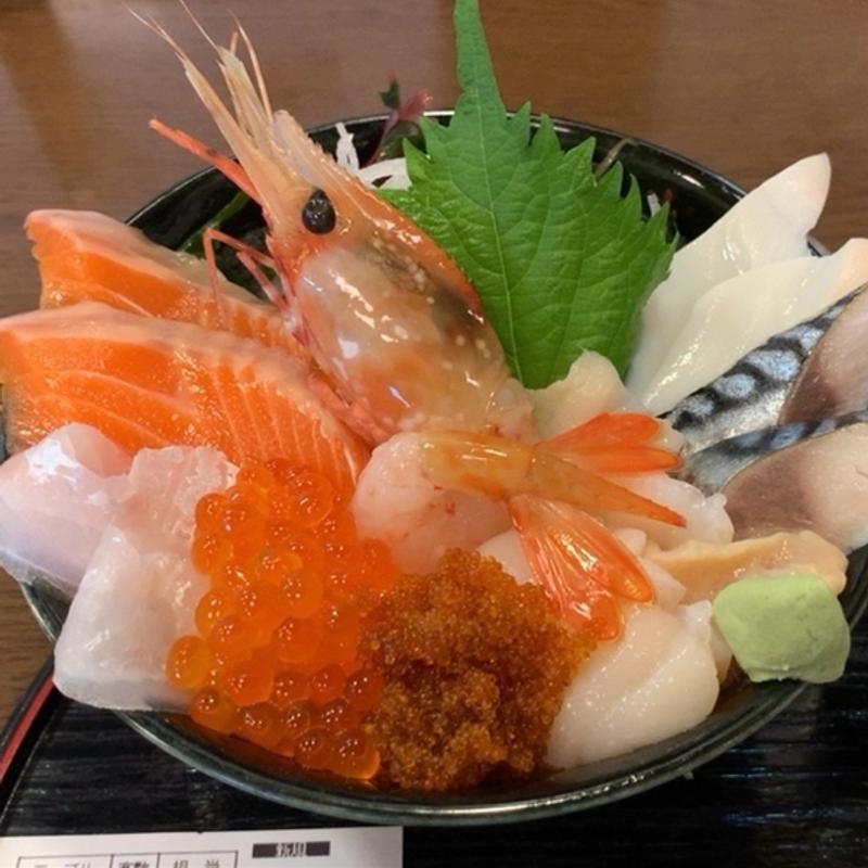 海鮮丼(海鮮食堂 よってけまるとみ(海鮮丼))の写真