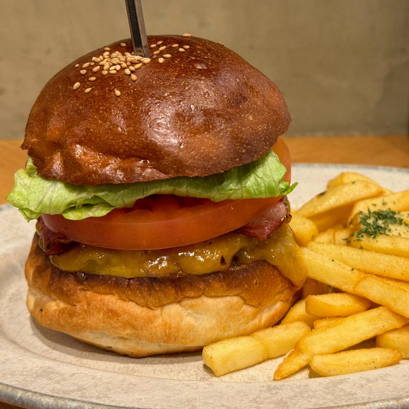 ベーコンチーズバーガー(No.18 （ナンバージュウハチ）)の写真