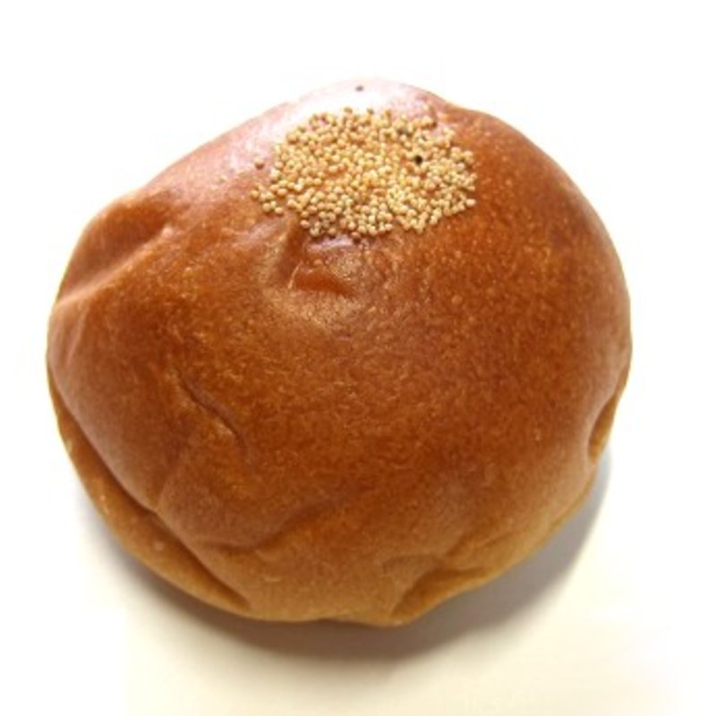 黒千石あんぱん(Boulangerie et Cafe Main Mano)