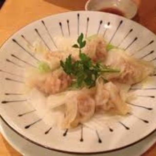 蒸し餃子(吉田風中国家庭料理 ジーテン)