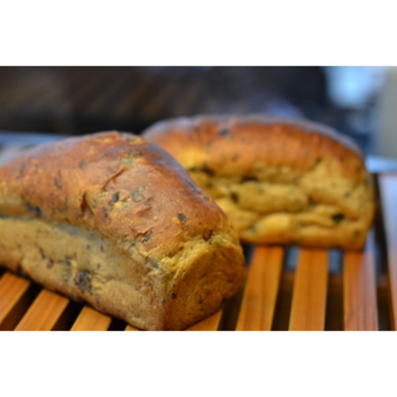 レーズンブレッド(Boulangerie et Cafe Main Mano)