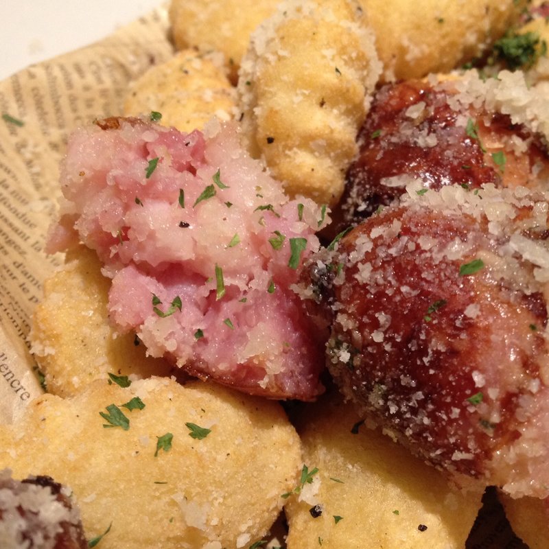 揚げニョッキとパンチェッタの盛り合わせ(PIZZA SALVATORE CUOMO たまプラーザ)