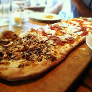 Pizze Speciali 29"(numero 28 East Village)