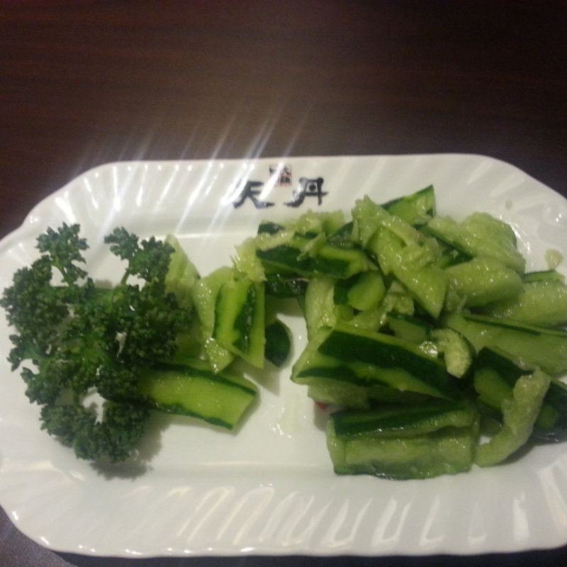 きゅうりのニンニクあえ(天丹 銀座)