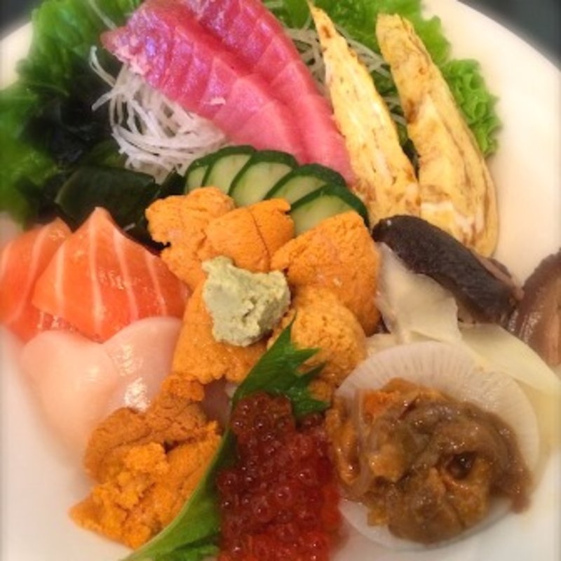 にぎやか丼(Maruhide Uni Club )