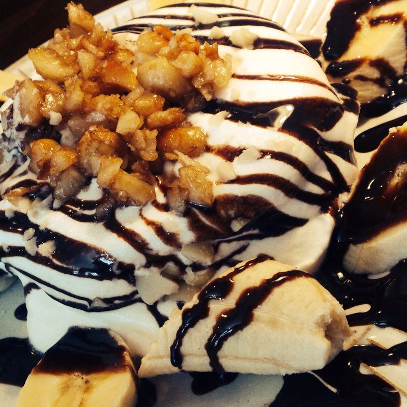 アーモンドとチョコバナナのパンケーキ(ethical cafe)