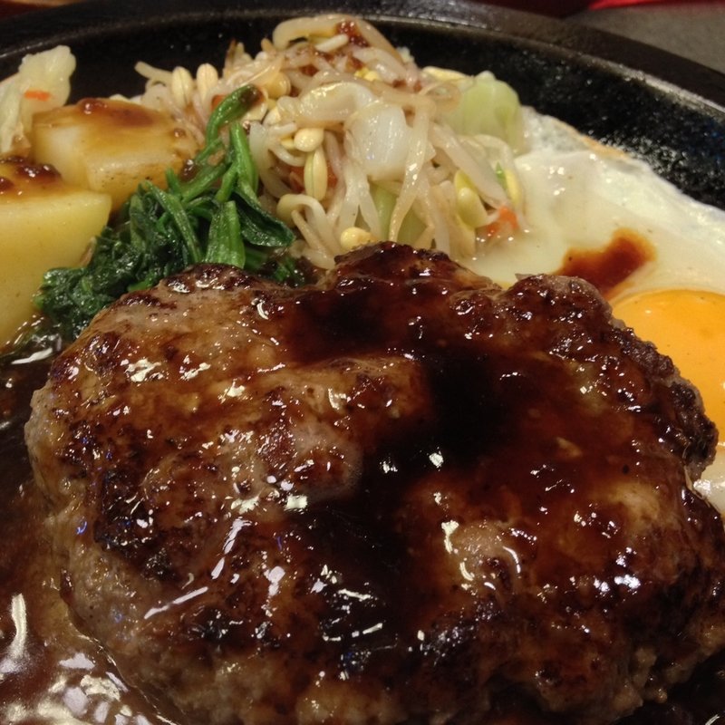 牛タンハンバーグ(牛の家 世界二号店)