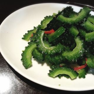ニガウリの冷菜ネギ油和え(刀削麺・火鍋・西安料理 XI’AN(シーアン)新宿西口店)