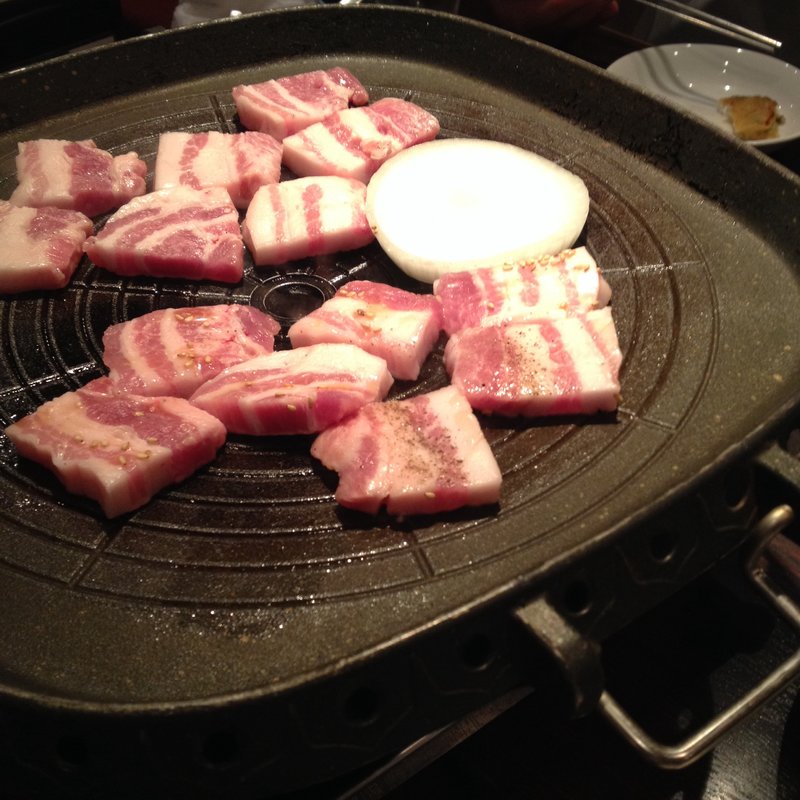 厚切りサムギョプサル(長寿韓酒房　銀座)