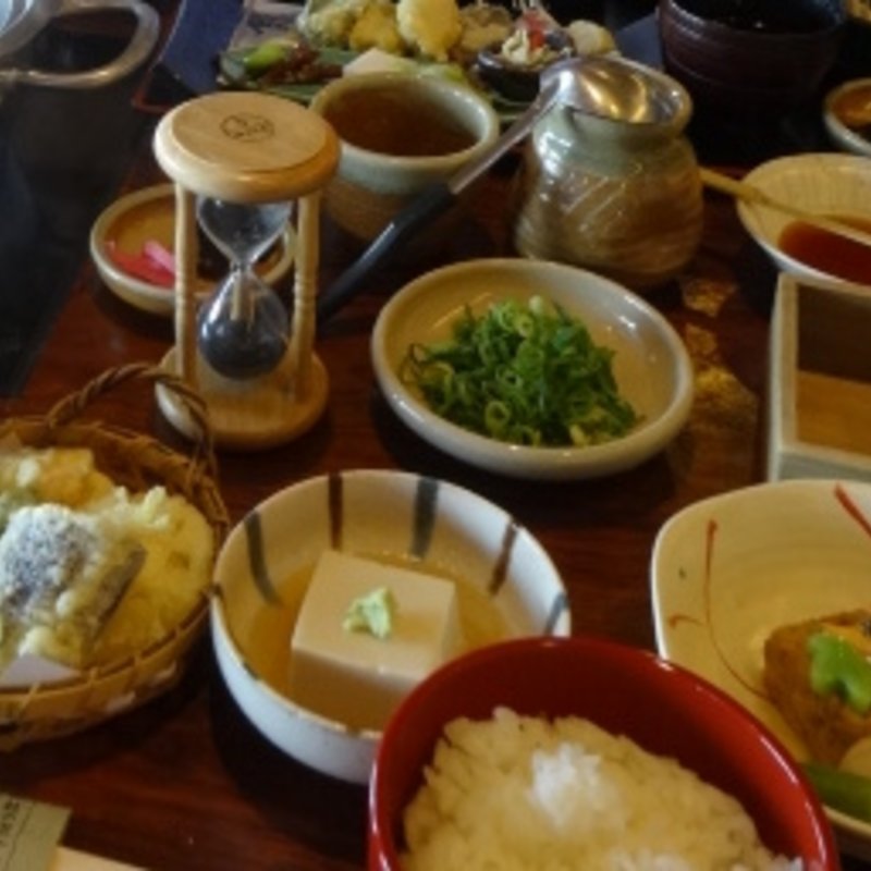 おぼろどうふとおばんざい(清水順正　おかべ家)