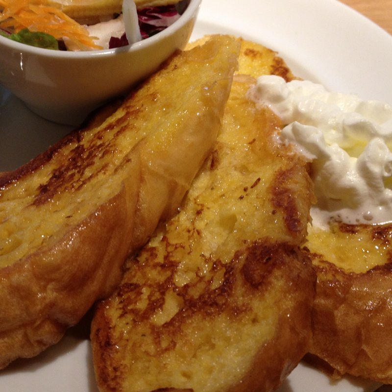 朝カフェセット　フレンチトースト(ツリーカフェ)