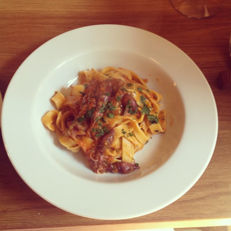 ふきのとうとホタルイカの平打ちパスタ(バルバ・ビアンカ)