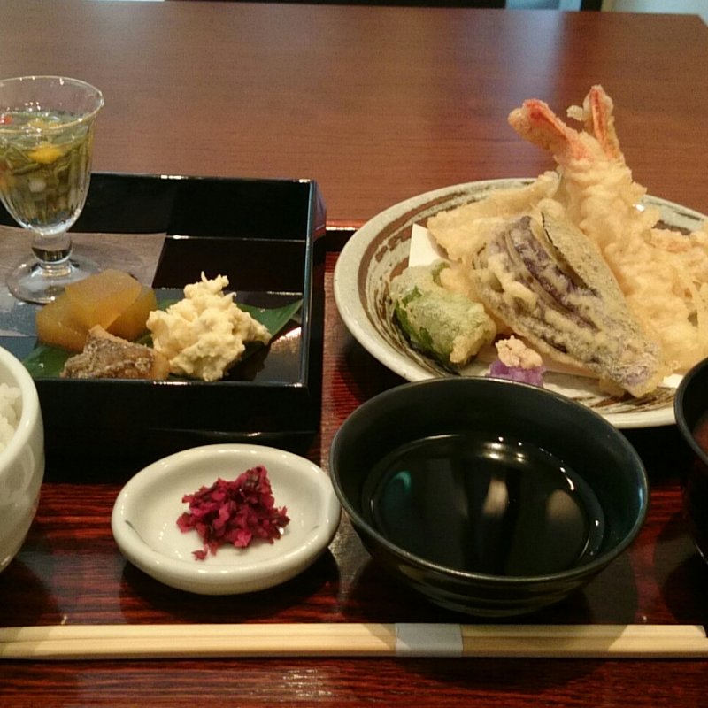 天麩羅膳(旬菜 桜)