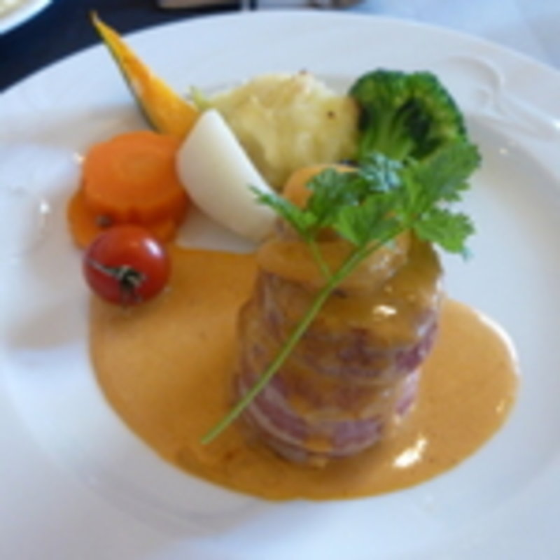 ローズ豚ヒレ肉のロースト(ブラッスリー　ペイネ)