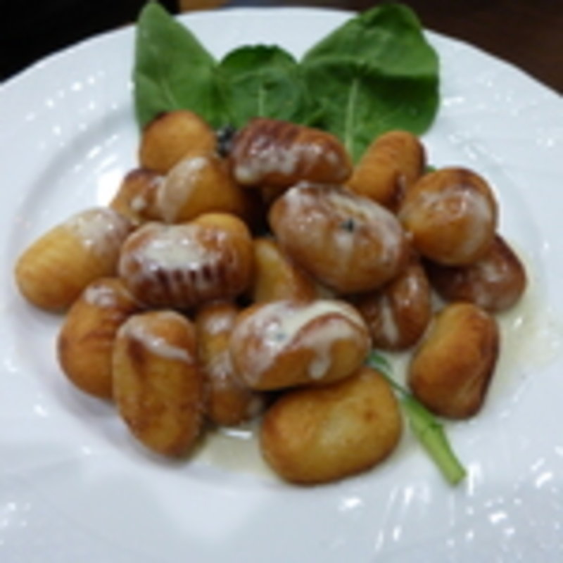 揚げニョッキのゴルゴンゾーラソース(IL MITZ （イルミッツ）)