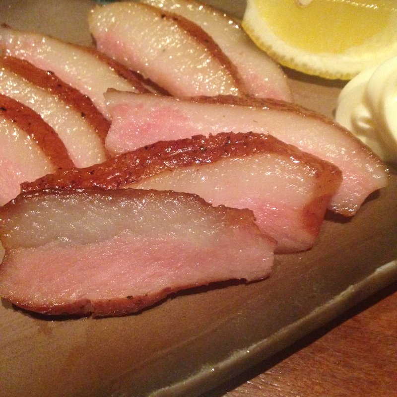 鴨のたたき胡麻風味(八吉 新宿三丁目店 （やきち）)