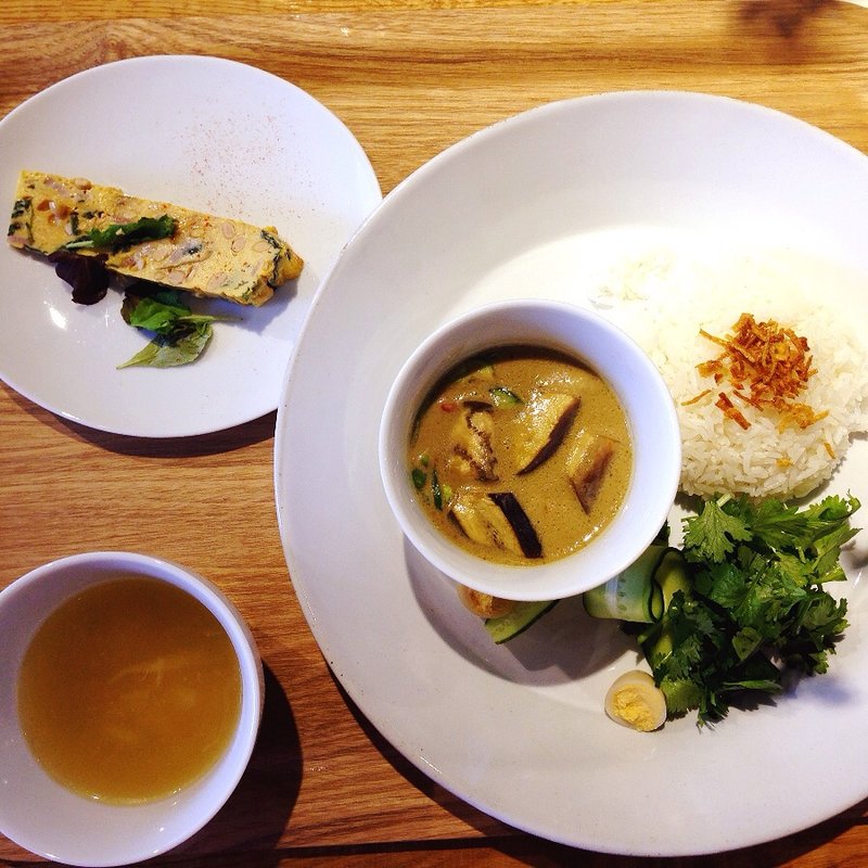 グリーンカレー(9 stories)