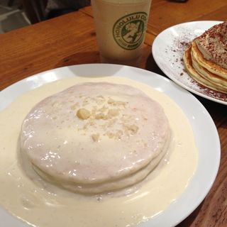  マカダミアナッツクリームパンケーキ(HONOLULU COFFEE MARK IS みなとみらい店)