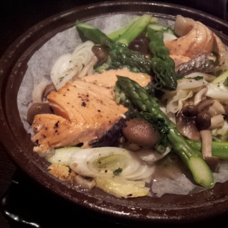 鮭のチャンチャン焼き(横浜風しゃぶしゃぶ鍋と焼酎・地酒居酒屋 甕仙人 かめせんにん)