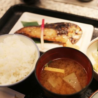 焼き魚定食(日本料理 魚久 本店 （うおきゅう）)