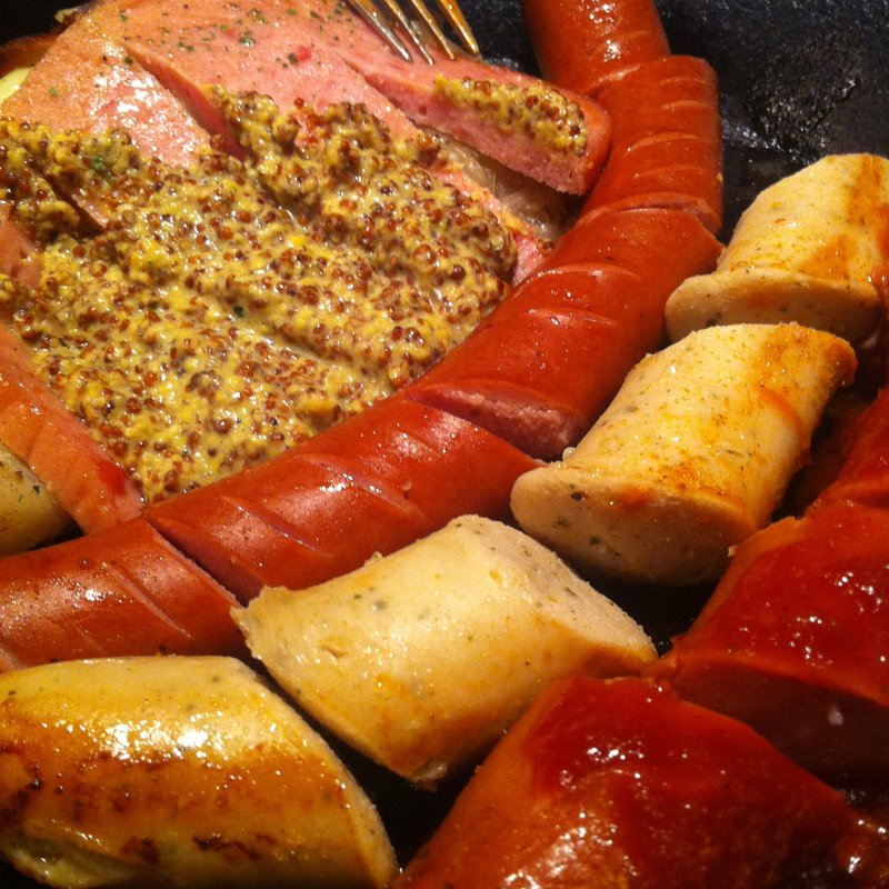 ドイツ直送グリルソーセージ盛り合わせ(フランツィスカーナー 六本木ヒルズ店 )