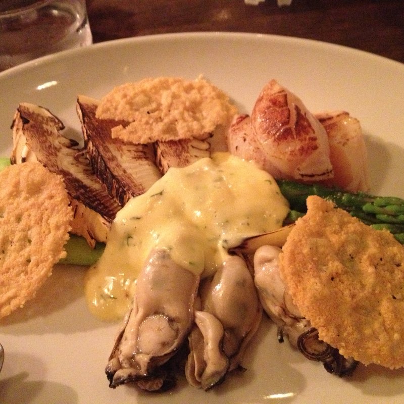 アスパラガスと牡蠣ハーブ風味のクリームソース(organ)