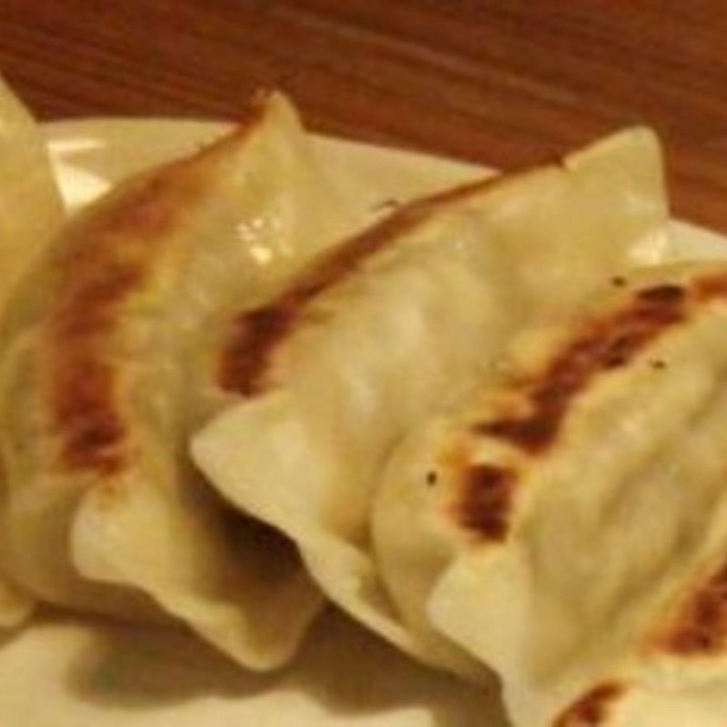 ギョーザ(本庄豚骨 麺屋 伸)