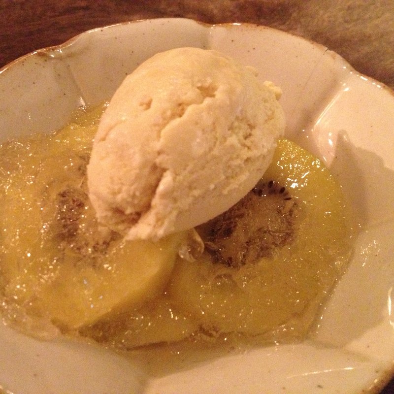 キウイのコンポートカモミール蜂蜜アイスクリーム(organ)