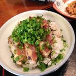 鶏塩タタキ丼(蔵人 （くらんど）)
