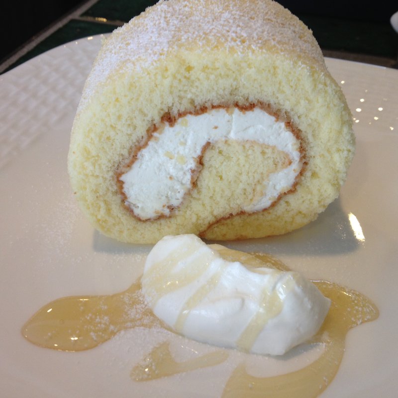 ロールケーキ(アンサンク ( UN CINQ ))