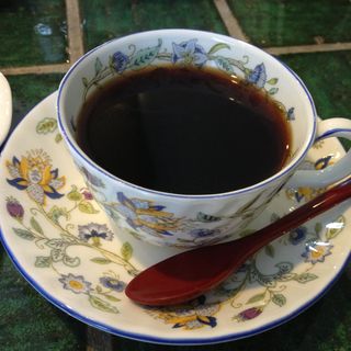 エチオピア（ナチュラル）のコーヒー(アンサンク ( UN CINQ ))