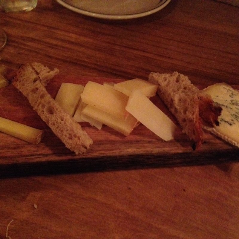 チーズ盛り合わせ(ラ ピヨッシュ)