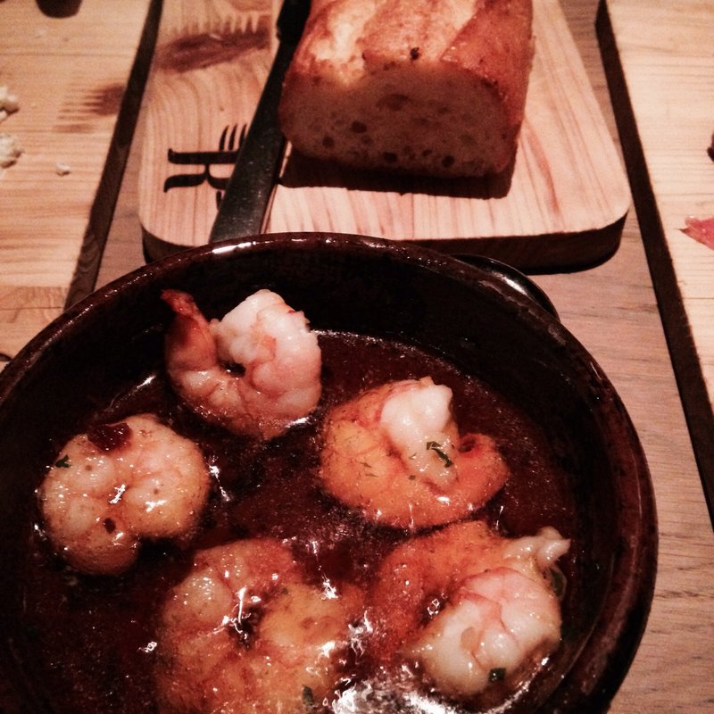 海老のアヒージョ(RIGOLETTO KITCHEN （リゴレット キッチン）)