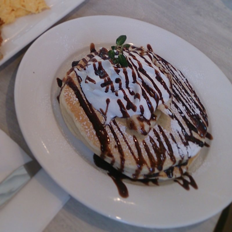 チョコバナナパンケーキ ハーフ(Cinnamon's Restaurant 横浜山下公園店)