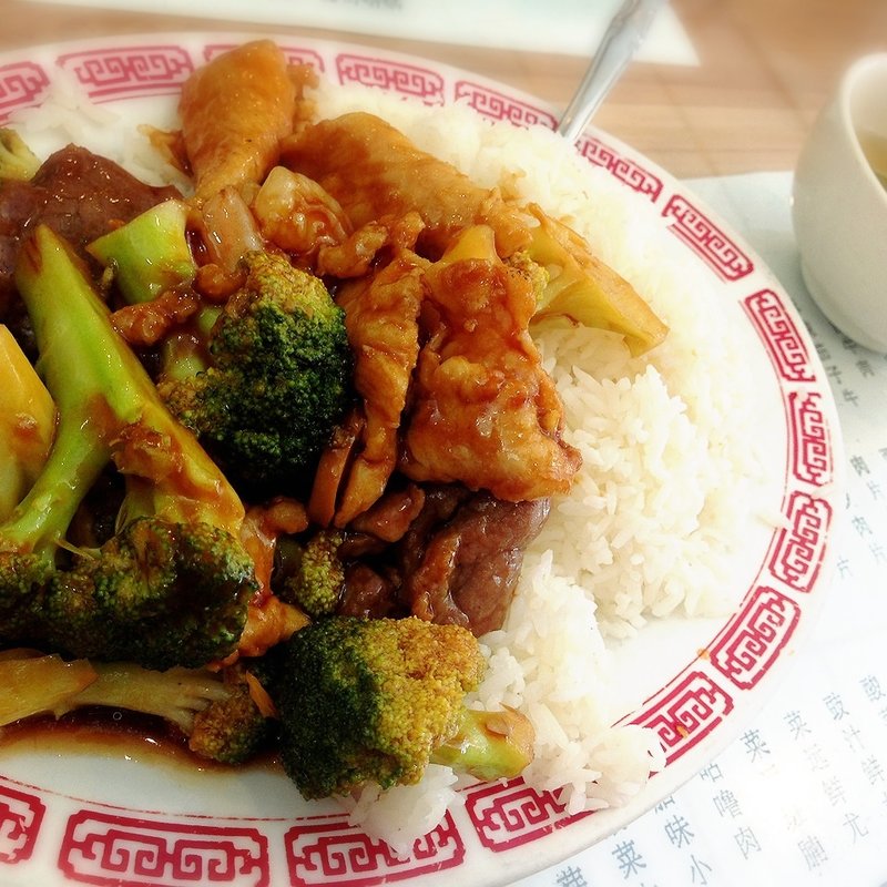 Chicken,Beef,Shrimp with Special Sauce(J.J.NOODLE RESTAURANT)